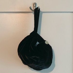 Clare V Chou Chou Pouch Bag - Black Velvet